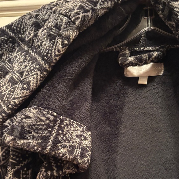 Alexander Del Rossa Long Plush Patterned Robe - Picture 2 of 7